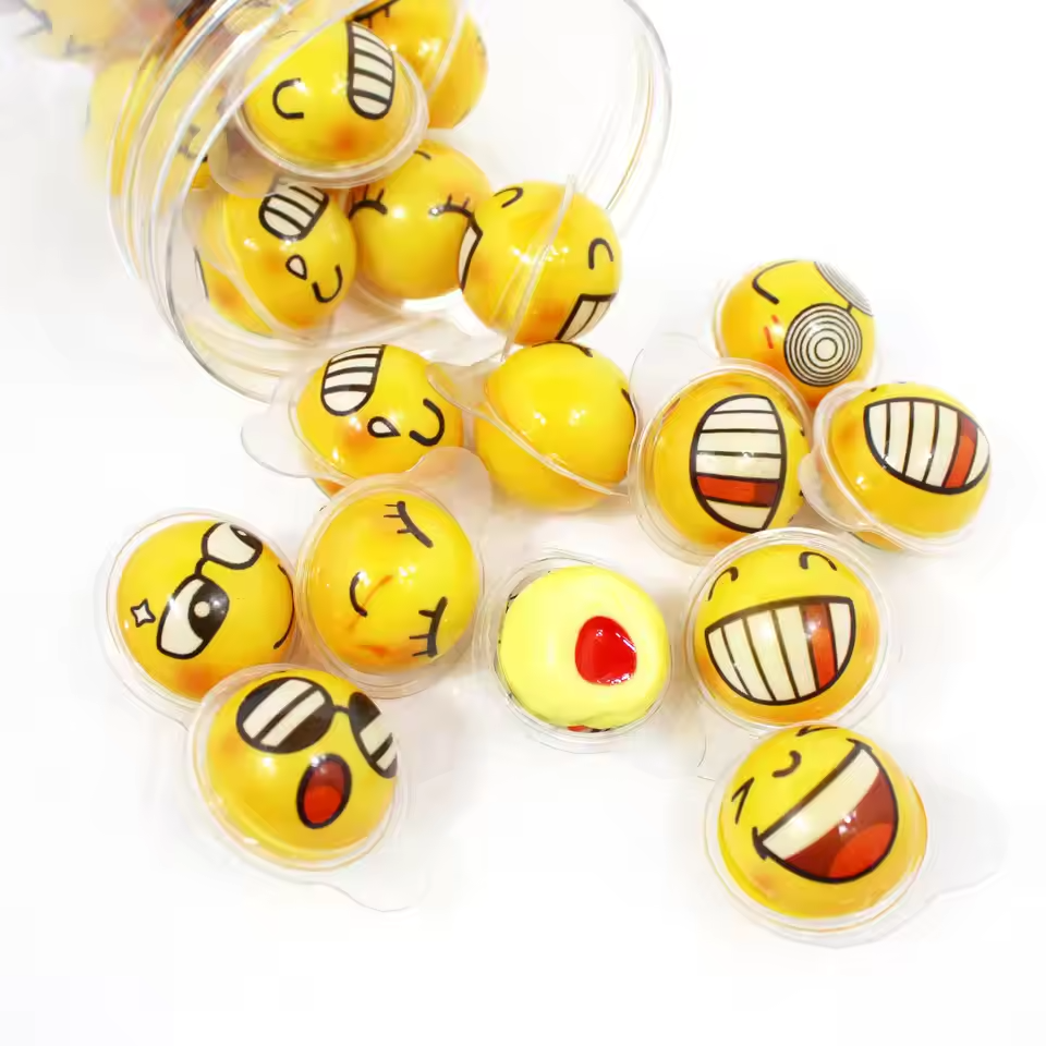 3D ball Gummy cut open showing fruit jam filling Yicaiduo