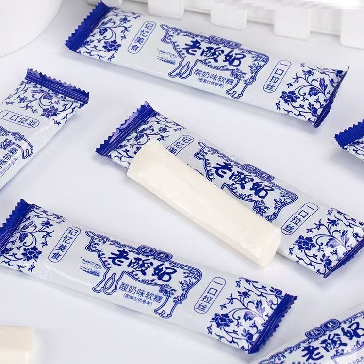 Yicaiduo Long Stick Old Yogurt Flavored Milk Candy